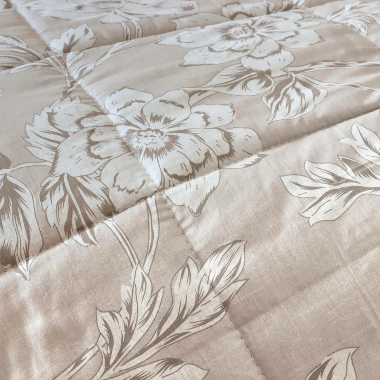 EMINZA Couette imprimée et deux taies d'oreiller coton (200 x 200 cm) Lara Beige New