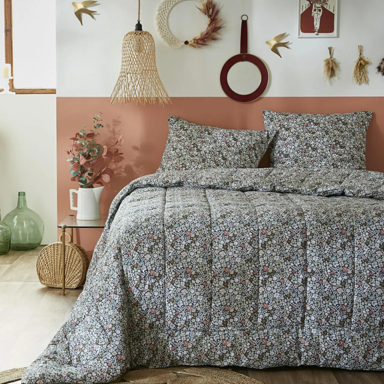 L'EFFET PAPILLON Couette imprimée tempérée (140 x 200 cm) et une taie coton Malia Multicolore Hot