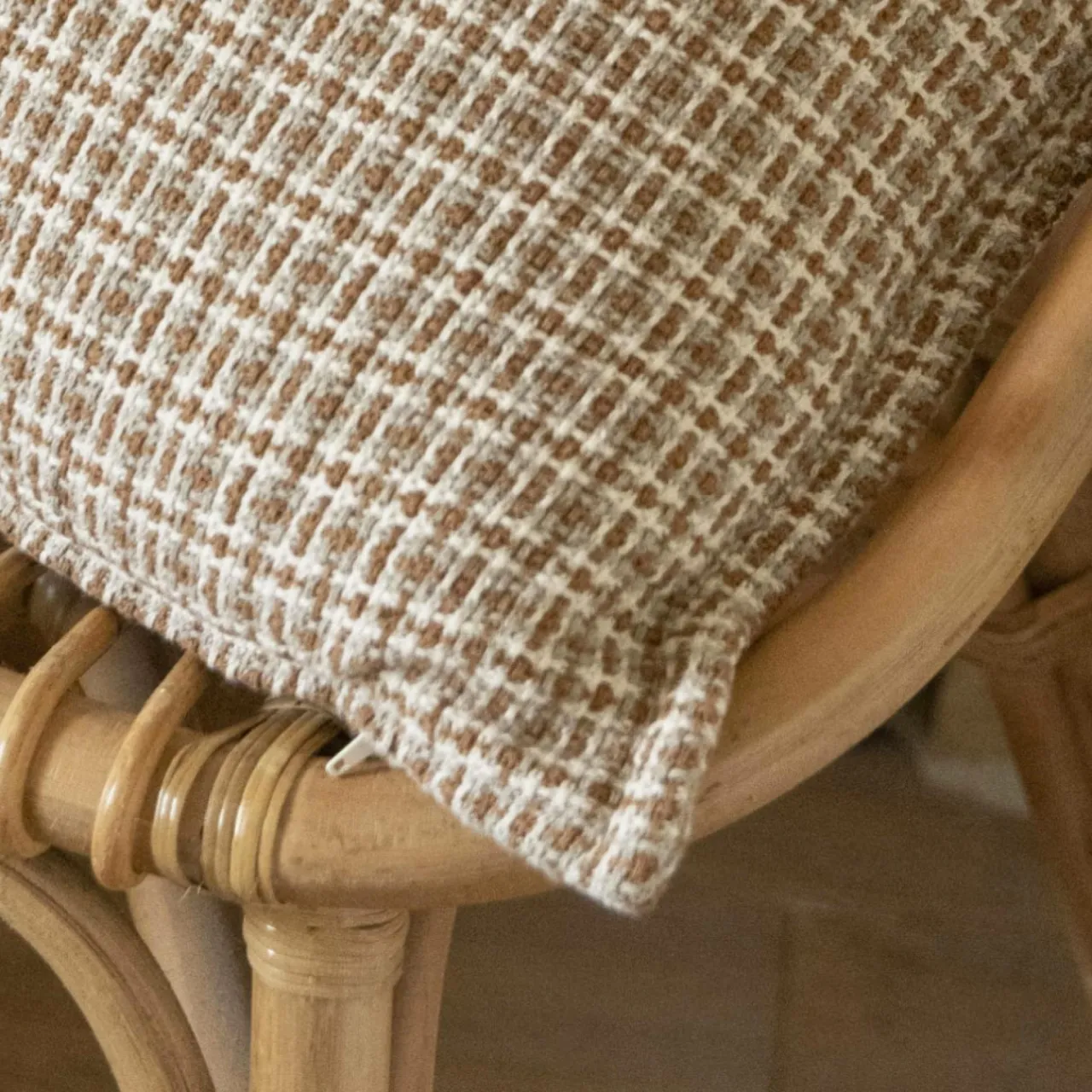 EMINZA Coussin carré coton (50 x 50 cm) Marius Marron Outlet