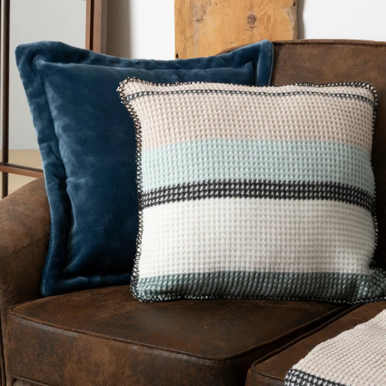 Atmosphera, cru017dateur d'intu017drieur Coussin carré nid d'abeille (45 x 45 cm) Owen Multicolore New