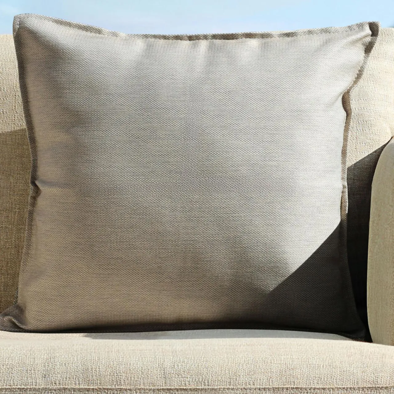 MOBELLIA Coussin extérieur carré (60 x 60 cm) Kalena Beige Online