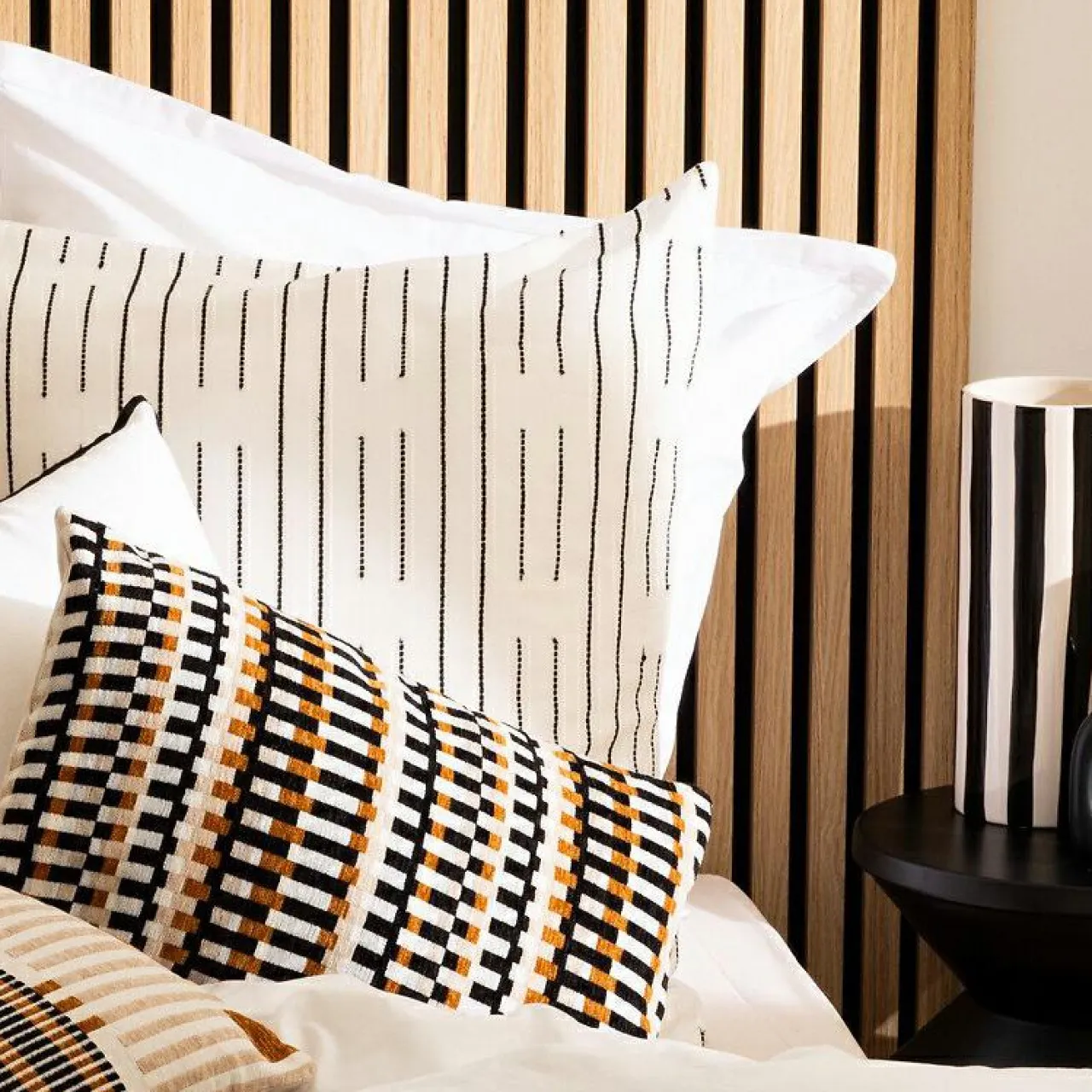 Atmosphera, cru017dateur d'intu017drieur Coussin rectangulaire brodé (30 x 50 cm) Jangwa Beige Online