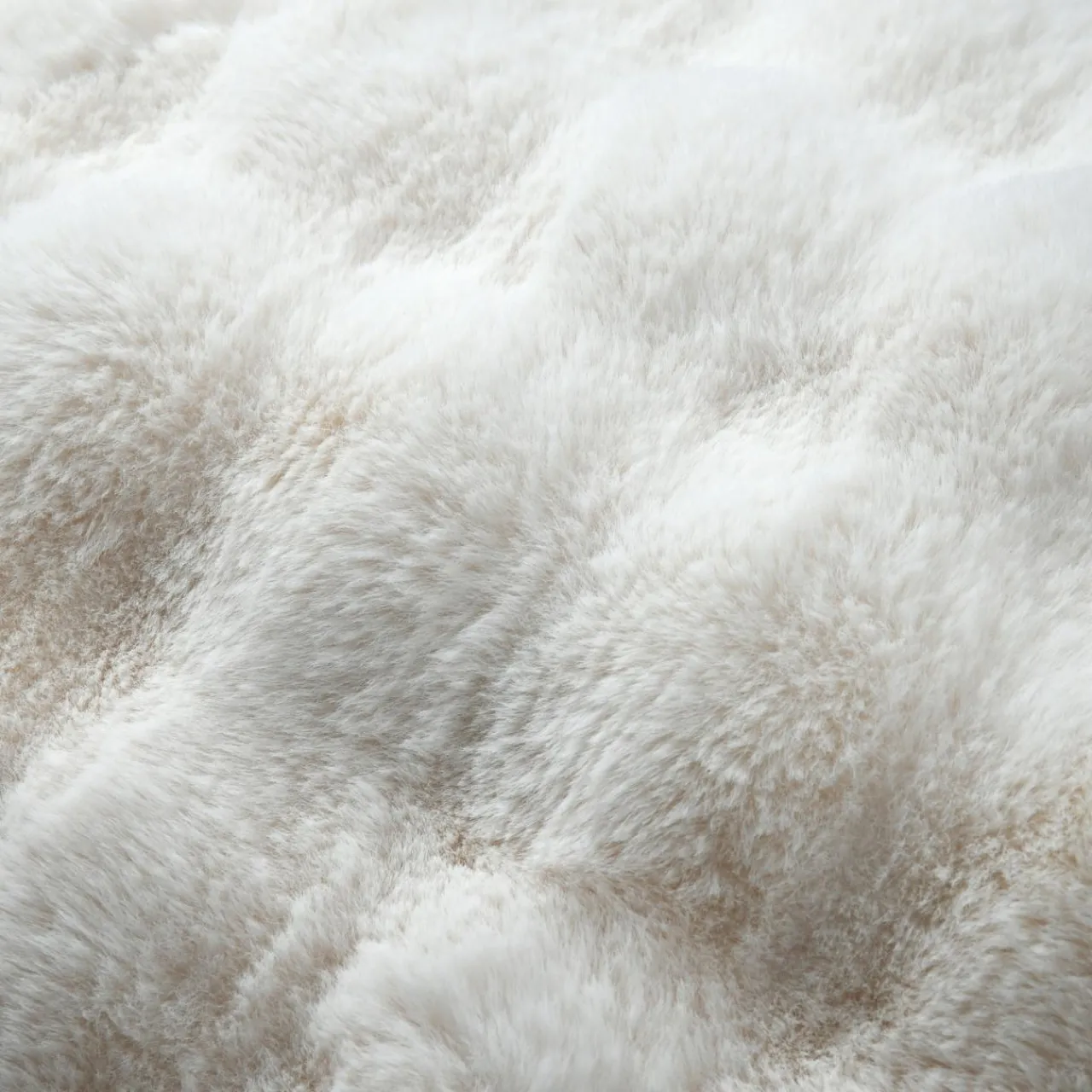 STOF Coussin rectangulaire fausse fourrure (50 x 80 cm) Nebraska Ecru Online