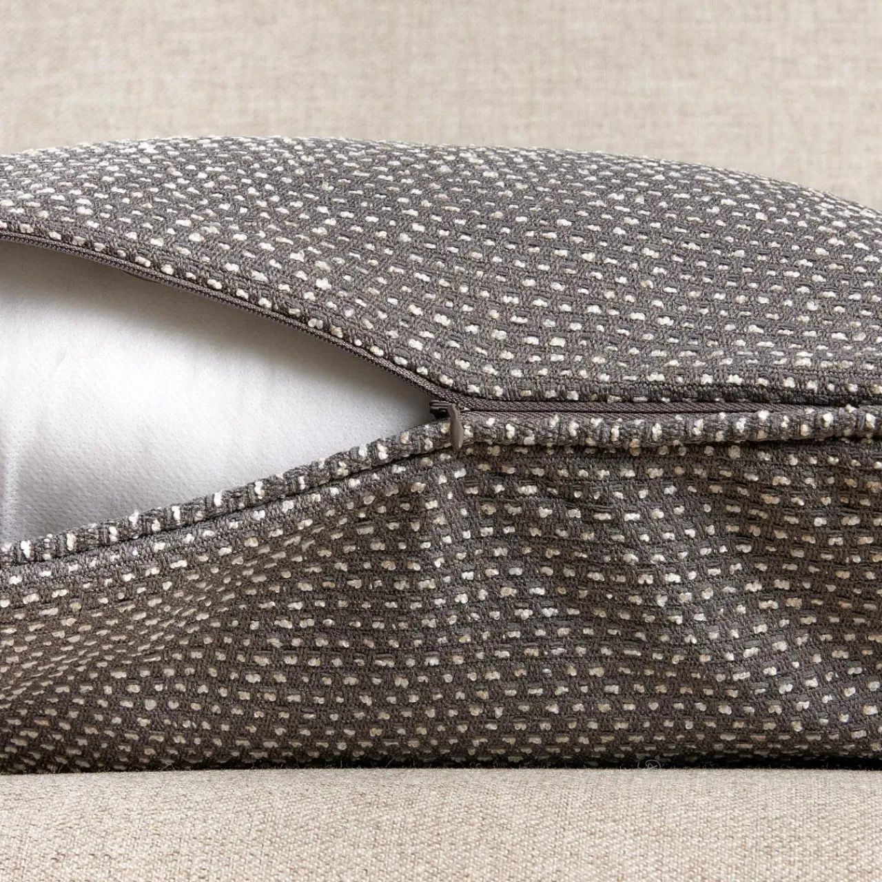 EMINZA Coussin rectangulaire tissé (40 x 60 cm) Oscar Gris Anthracite Hot