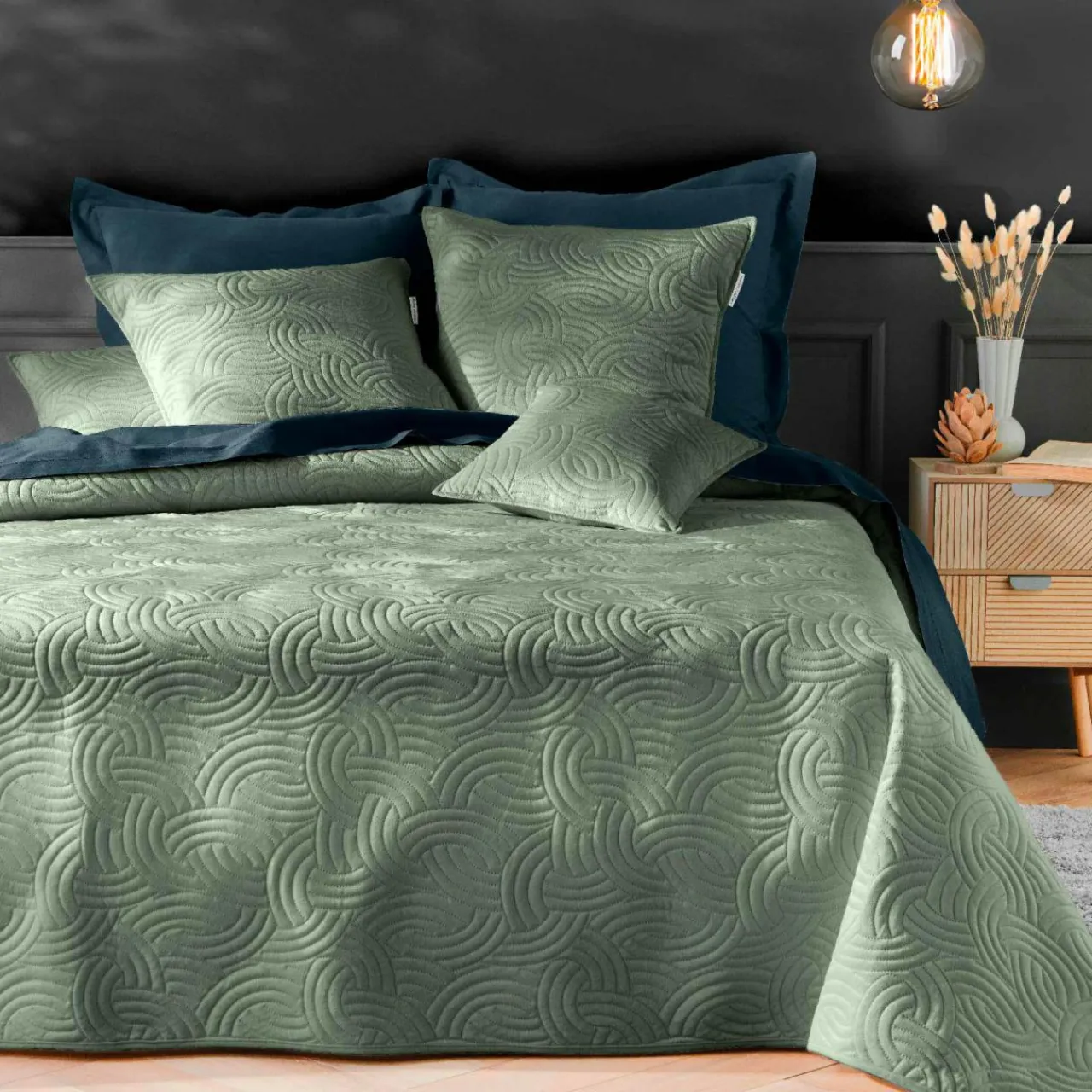 douceur d'intu017drieur Couvre-lit matelassé et deux taies d'oreiller (220 x 240 cm) Solange cédre Vert Best