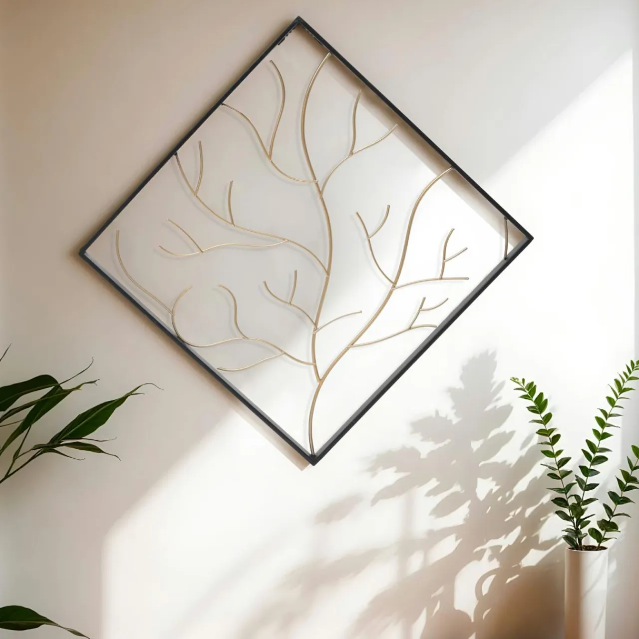 EMINZA Décoration murale en métal (H49,5 cm) Arbre contemporain et doré Noir Outlet