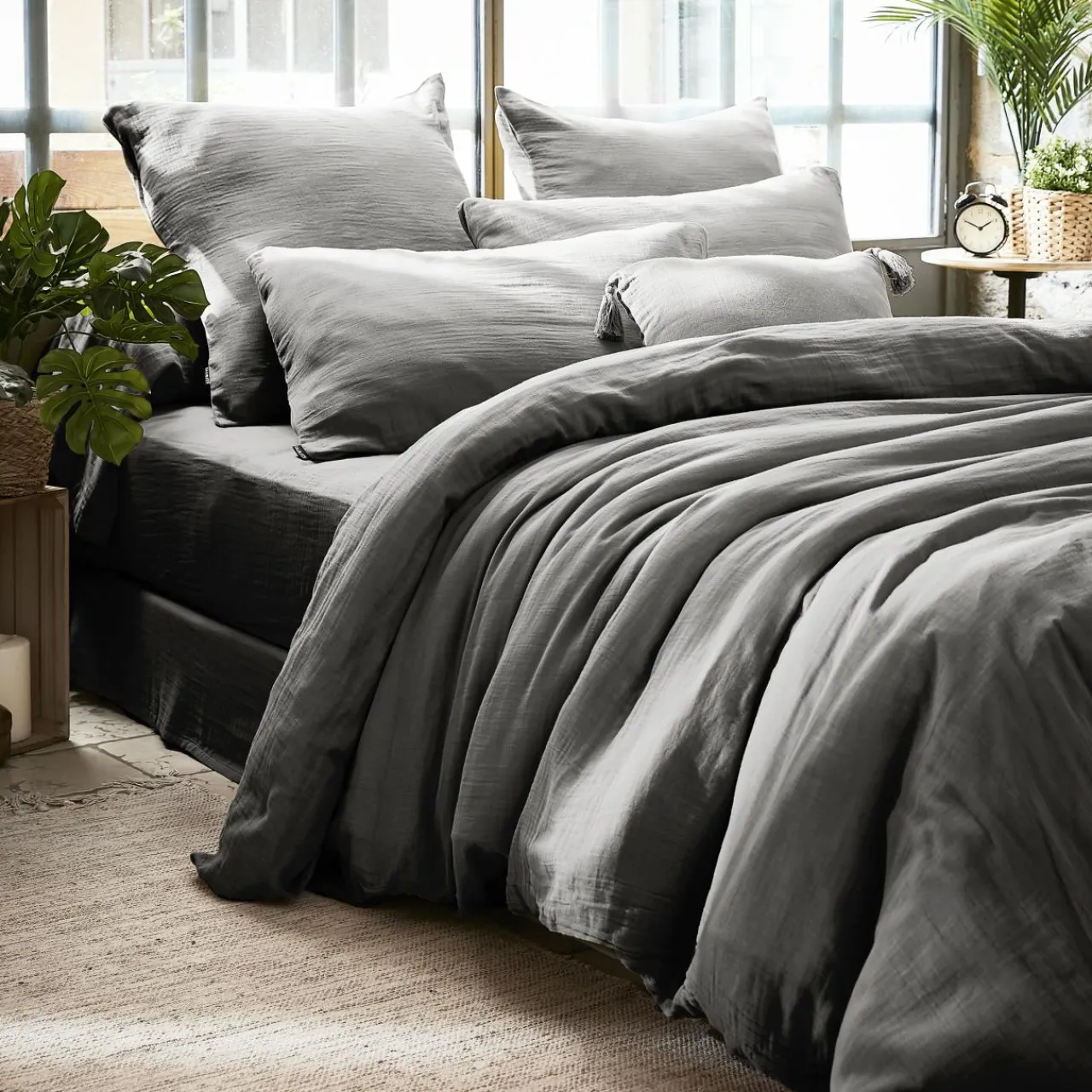 EMINZA Drap housse gaze de coton (90 x 200 cm) Gaïa Gris granit Gris foncé Outlet