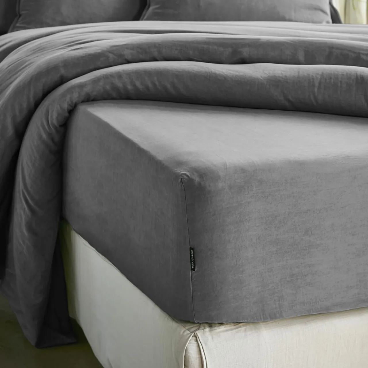 EMINZA Drap housse lyocell Tencel™ lavé (140 x 190 cm) Olivia granit Gris New