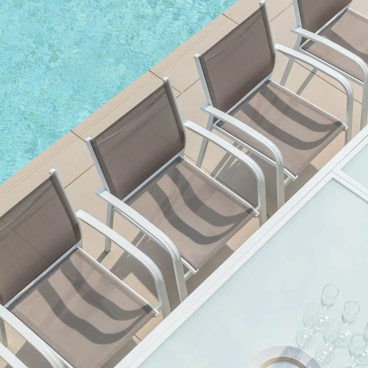 MOBELLIA Fauteuil de jardin aluminium empilable Murano Blanc et taupe Taupe clair Online