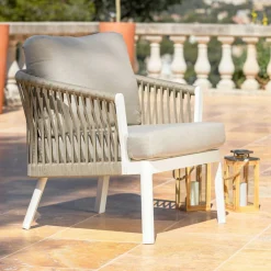 MOBELLIA Fauteuil de jardin détente en aluminium Amalfi Blanc et taupe Blanc - Taupe Discount