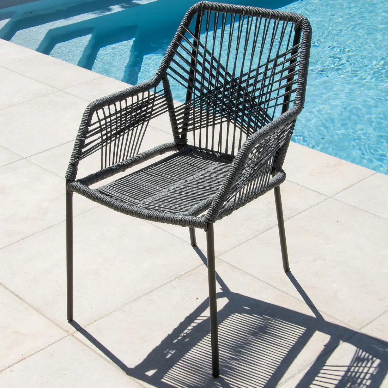 #N/A Fauteuil de jardin empilable Seville - Gris New
