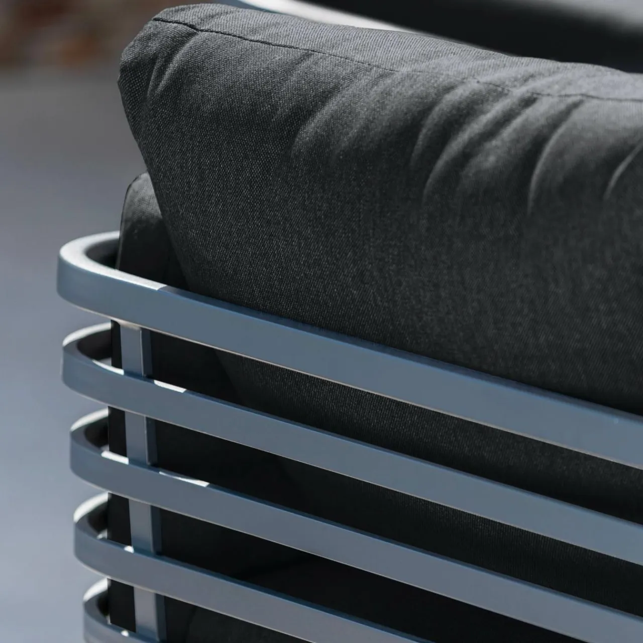 MOBELLIA Fauteuil de jardin en aluminium Monte Carlo Gris Anthracite Outlet