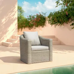 MOBELLIA Fauteuil de jardin en résine tressée Calvi Gris clair Tressé Gris - Gris clair New