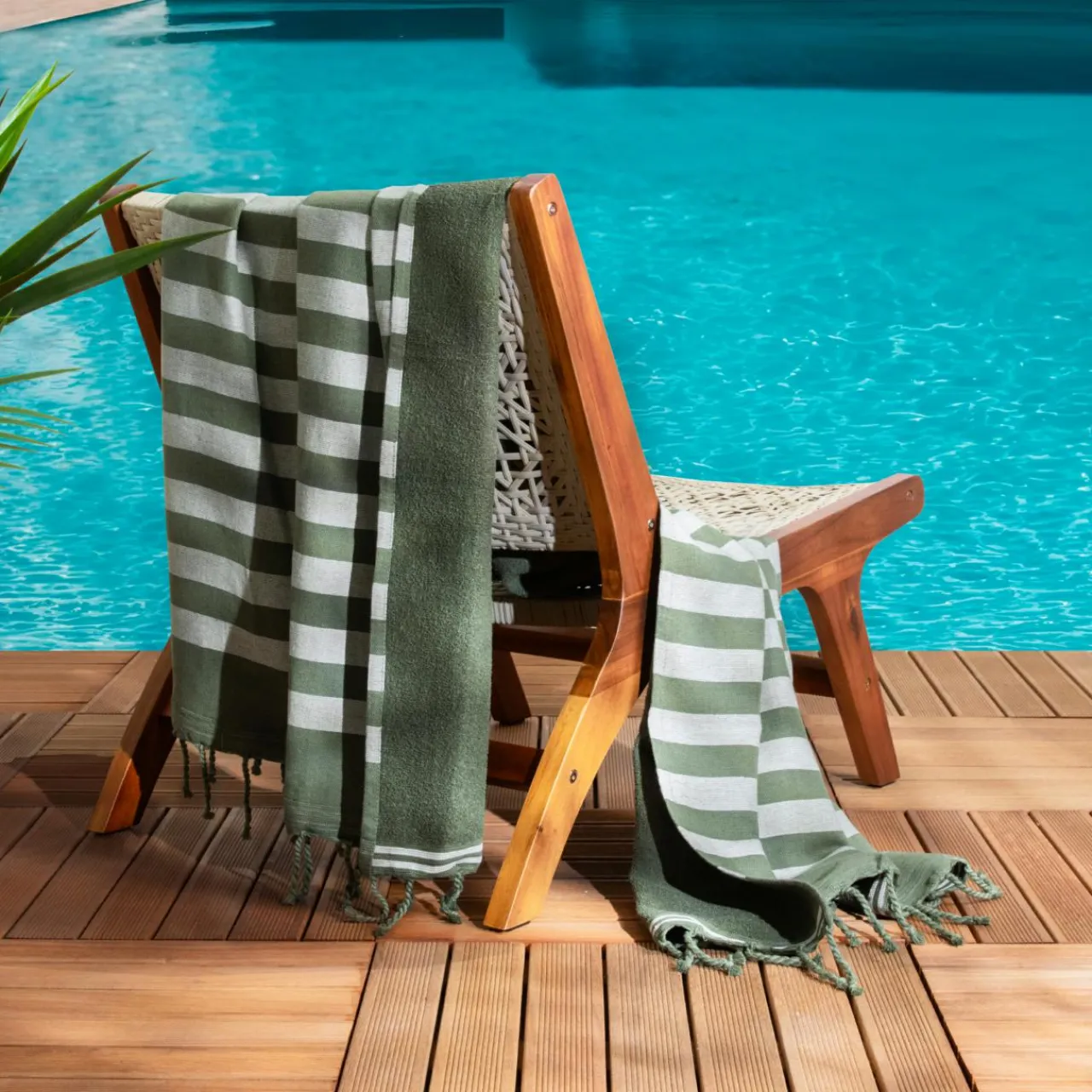 Fouta coton recyclé doublé éponge (100 x 200 cm) Coralia Vert kaki Discount