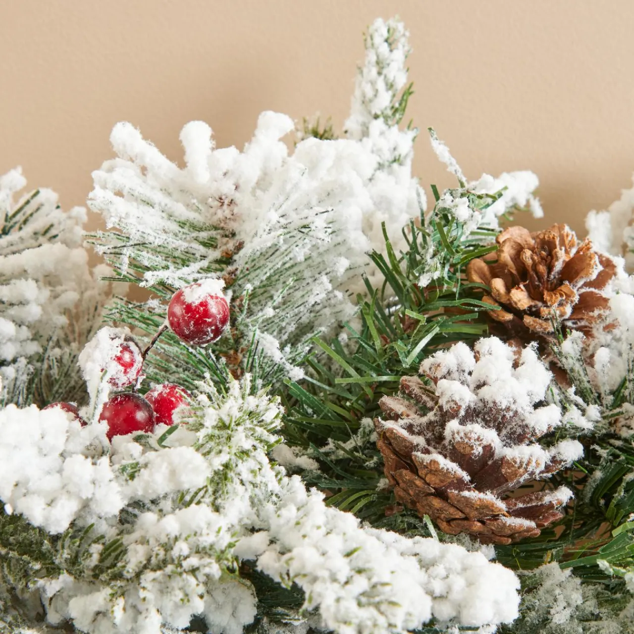 Feeric Lights & Christmas Guirlande de sapin (200 cm) Poinsettia luxe Blanc