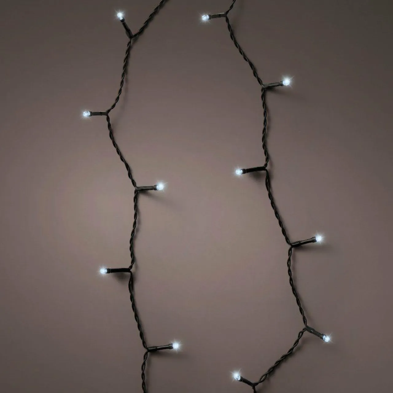KAEMINGK Guirlande lumineuse à piles 1,70 m 24 LED câble noir Durawise Blanc froid Blanc Froid - câble noir