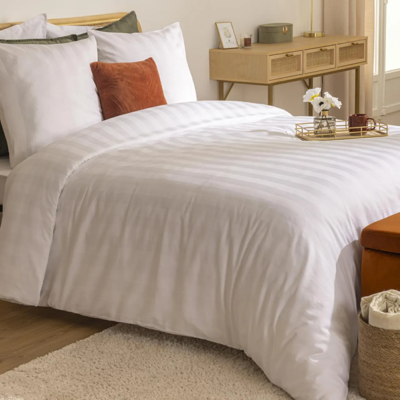 ATMOSPHERA Housse de couette et deux taies satin de coton (240 x 220 cm) Isadora he Blanc Online