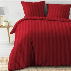douceur d'intu017drieur Housse de couette et deux taies microfibre (240 x 220 cm) Cleo Rouge Best