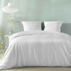 douceur d'intu017drieur Housse de couette et deux taies microfibre gaufrée (240 x 220 cm) Litéa he Blanc Outlet