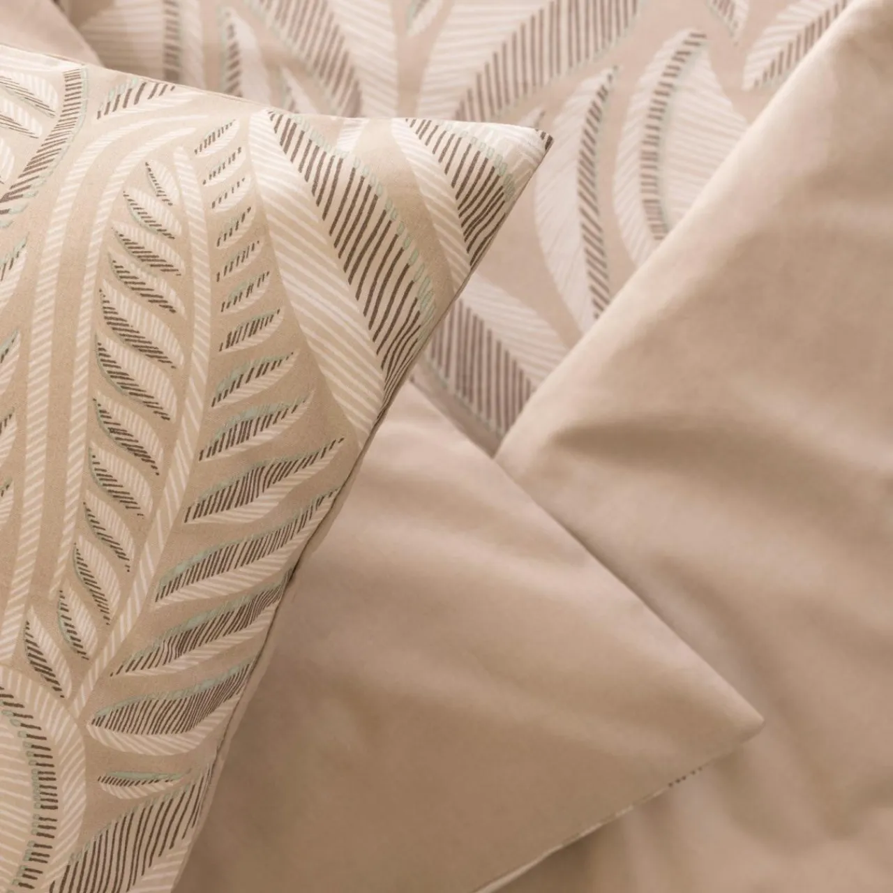 ATMOSPHERA Housse de couette et deux taies coton (240 x 220 cm) Nalh Beige New