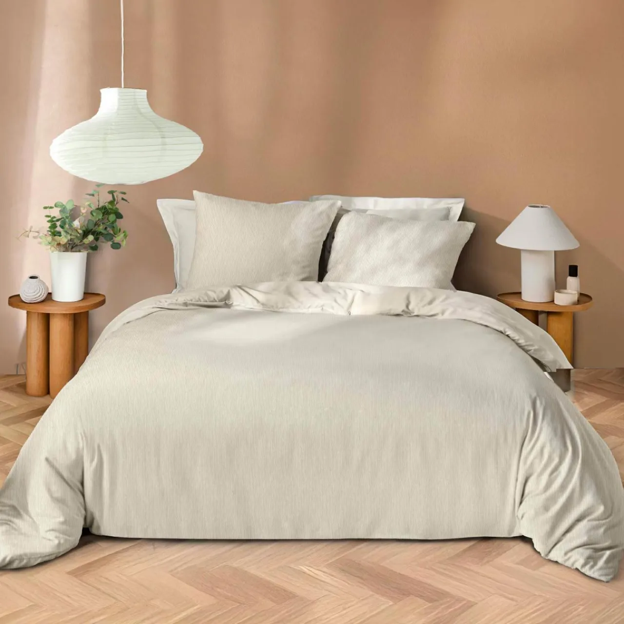 douceur d'intu017drieur Housse de couette et deux taies d'oreiller microfibre (240 x 220 cm) Azura Beige Discount