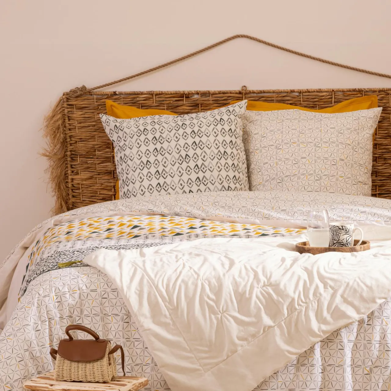 Atmosphera, cru017dateur d'intu017drieur Housse de couette et deux taies coton (240 x 220 cm) Aqua Multicolore Clearance