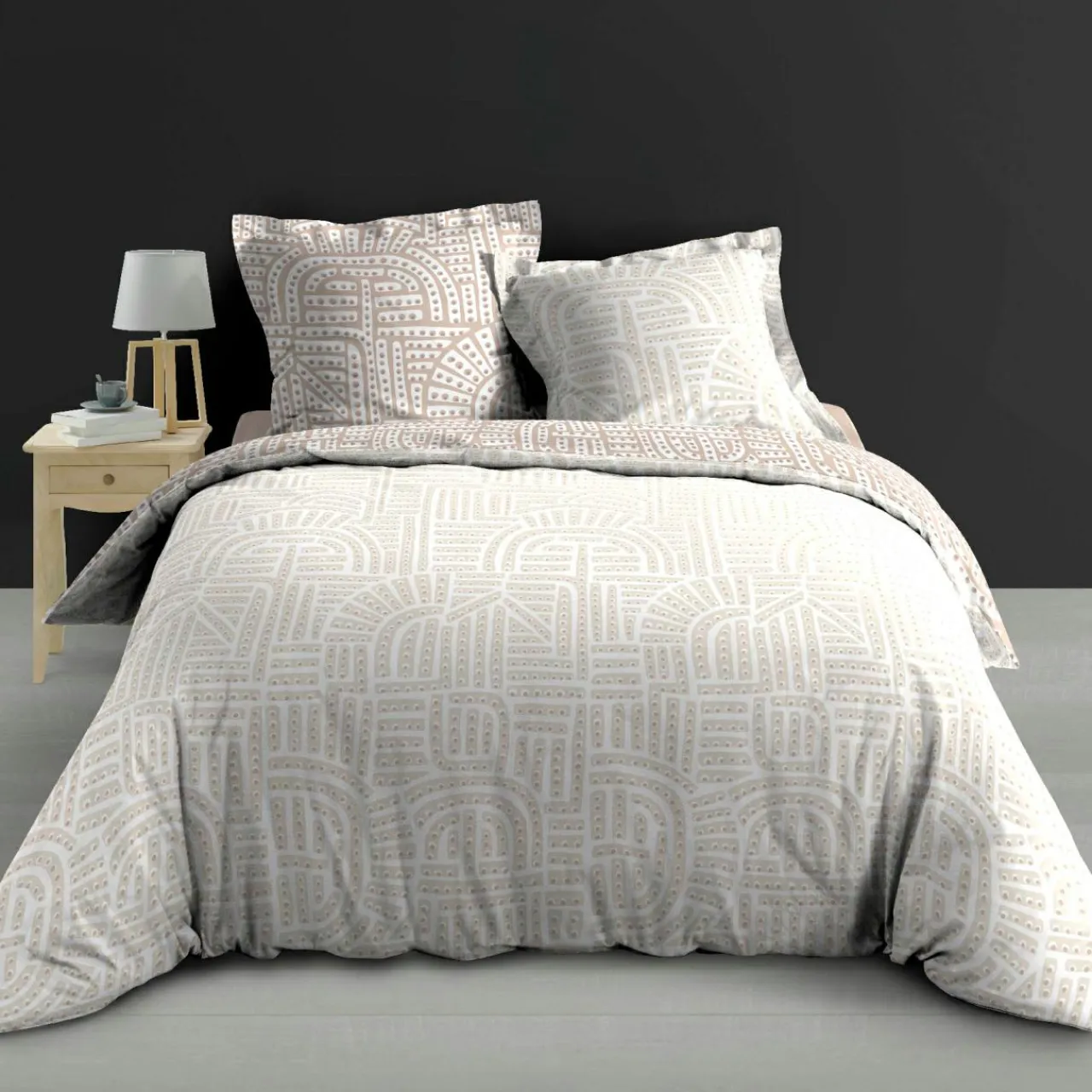 douceur d'intu017drieur Housse de couette et deux taies d'oreiller percale de coton (240 x 220 cm) Eliot Beige