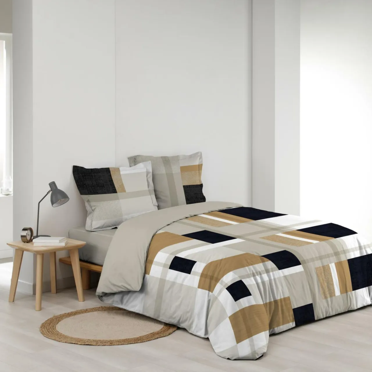 douceur d'intu017drieur Housse de couette et deux taies percale de coton (240 x 220 cm) Ulysse Multicolore Discount