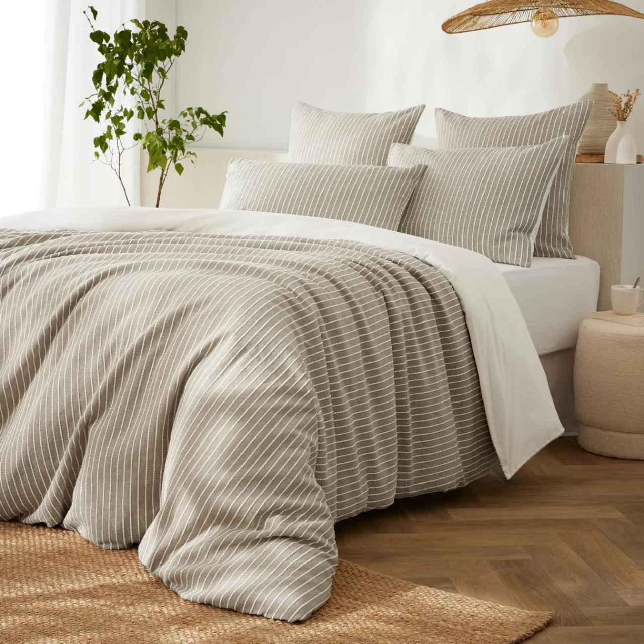 EMINZA Housse de couette réversible coton texturé et percale (200 x 200 cm) Alice Ecru
