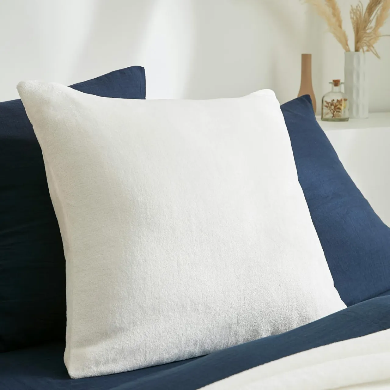 EMINZA Housse de coussin carrée flanelle (60 x 60 cm) Didou Ivoire New