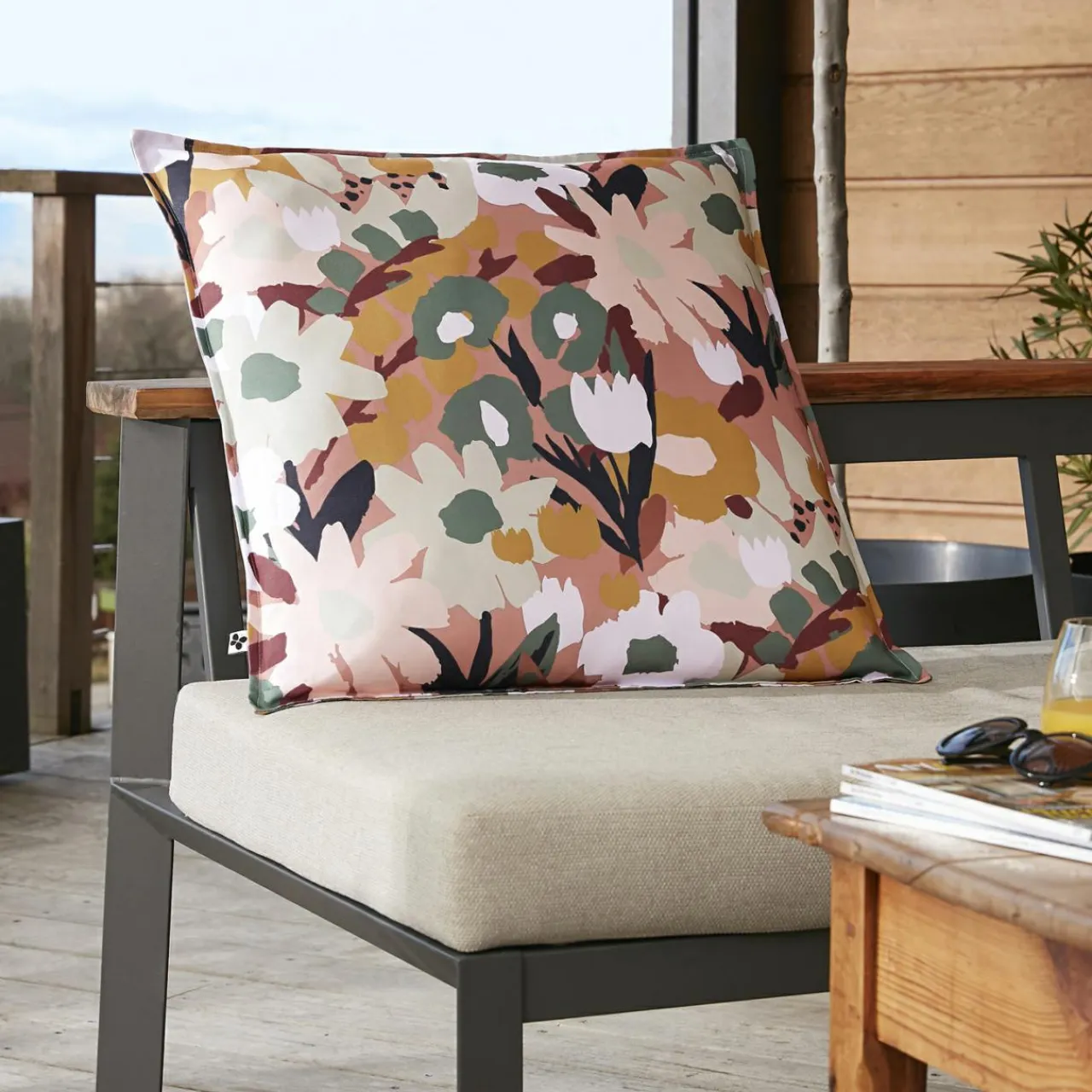 L'effet papillon Housse de coussin extérieur carrée (60 x 60 cm) Léane Multicolore Discount