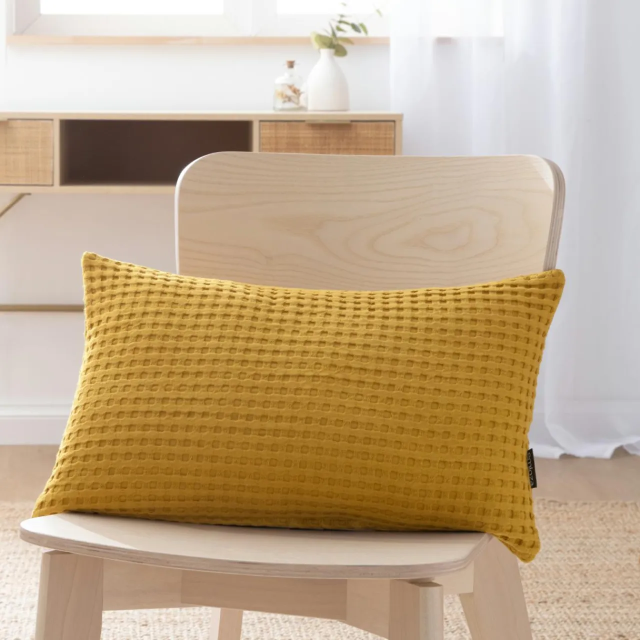EMINZA Housse de coussin rectangulaire coton nid d'abeille (30 x 50 cm) Maya Jaune safran