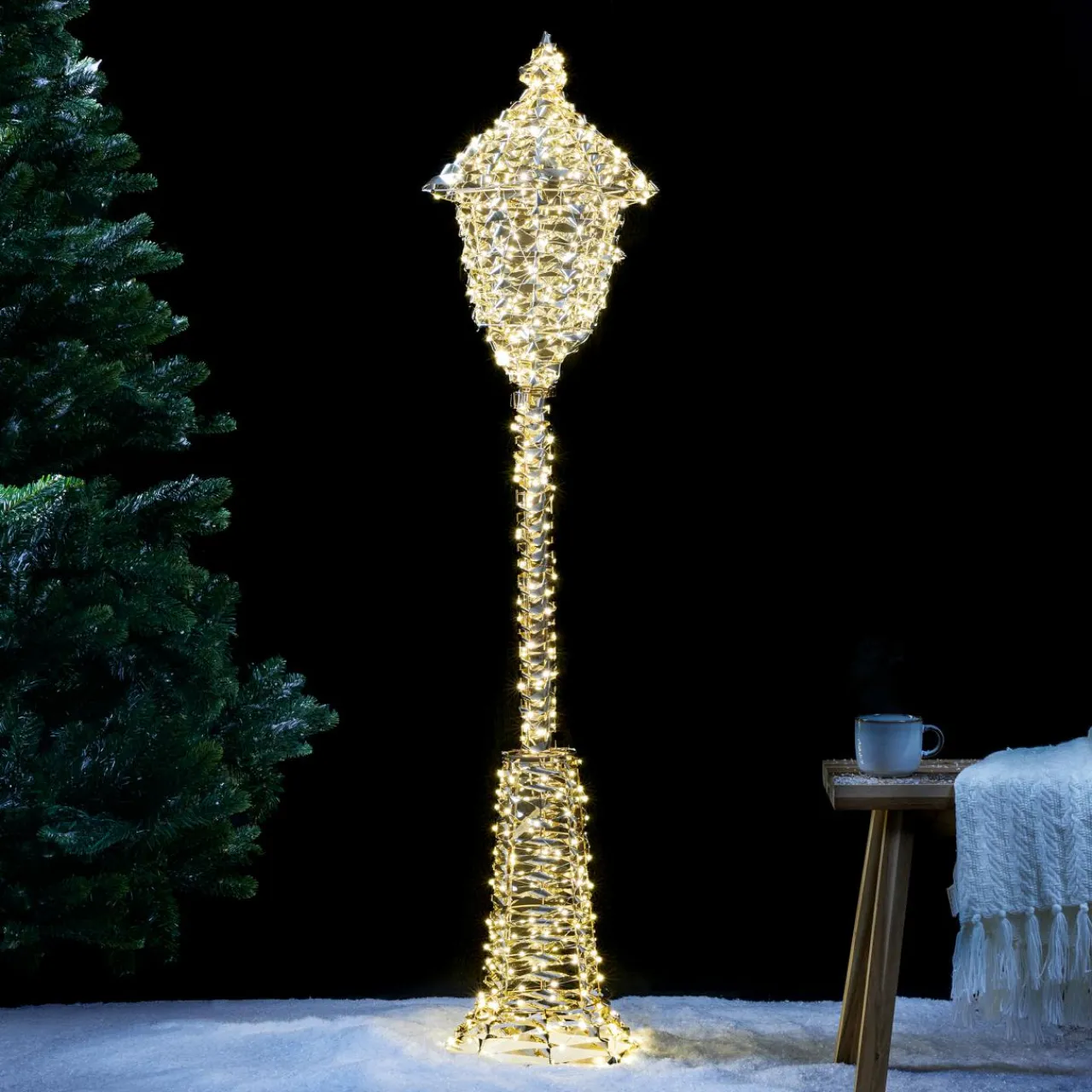 KOOPMAN Lanterne lumineuse 720 LED (H150 cm) Christmas Or