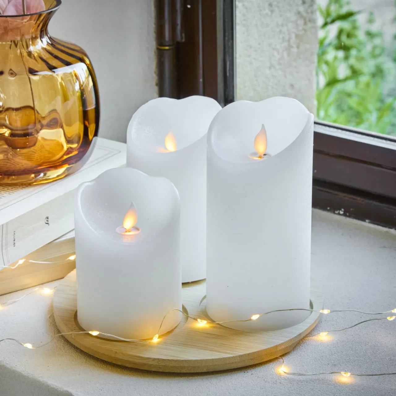 KAEMINGK Lot de 3 bougies LED vacillantes (D7,5 cm) Cire naturelle Blanc Hot