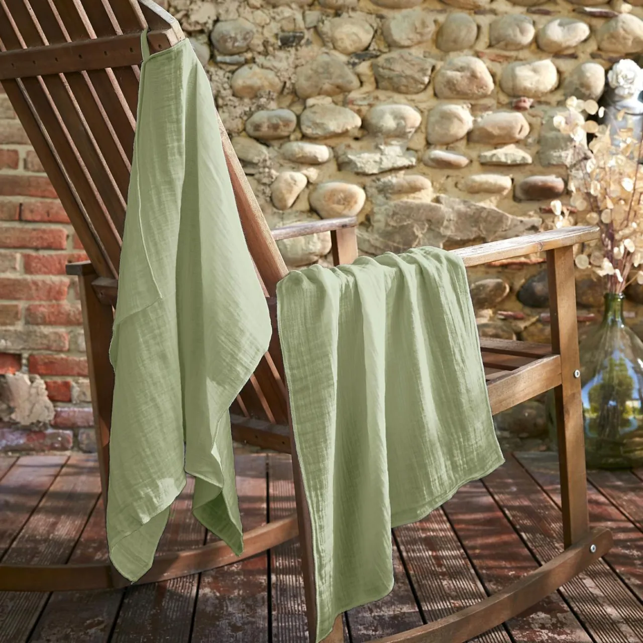 EMINZA Lot de 2 essuie-mains gaze de coton (70 cm) Gaïa Vert tilleul Hot
