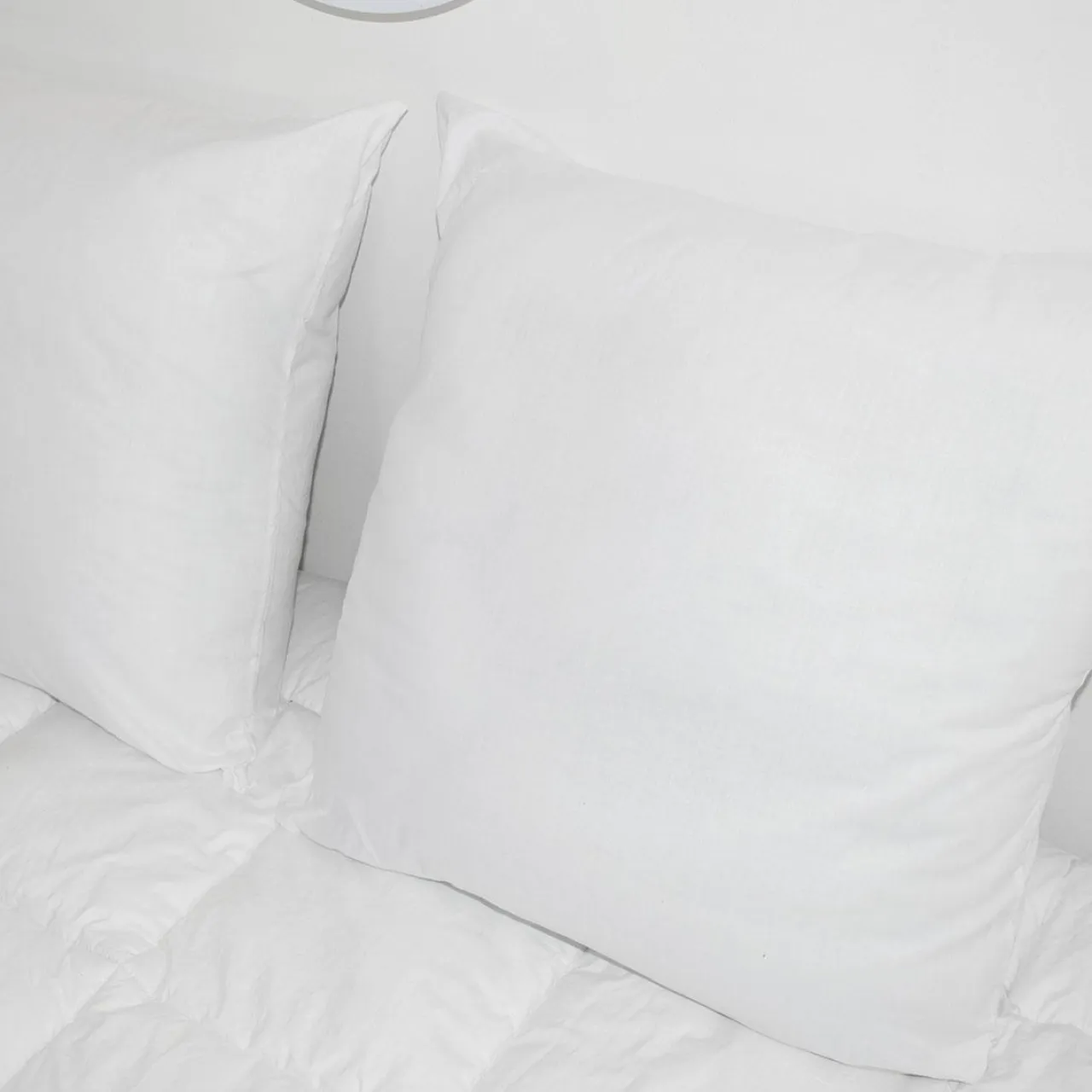 EMINZA Lot de 2 oreillers rectangulaires moelleux (45 x 70 cm) Volume Blanc Outlet