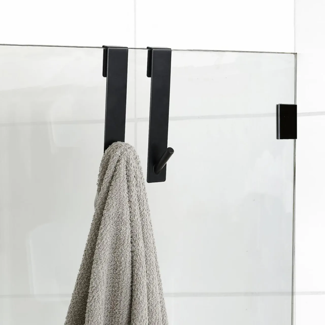 TENDANCE Lot de 2 patères à suspendre spécial paroi de douche (H18 cm) Noir Sale