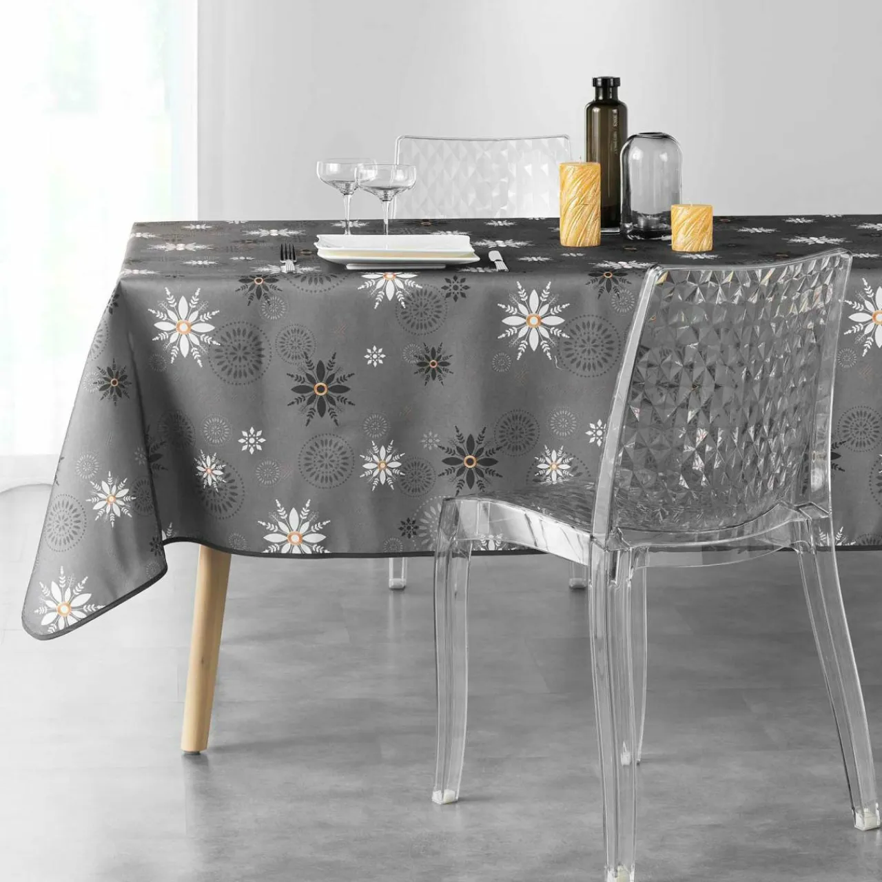 DOUCEUR D'INTERIEUR Nappe de Noël rectangulaire (150 x 240 cm) Enchanté Anthracite Discount