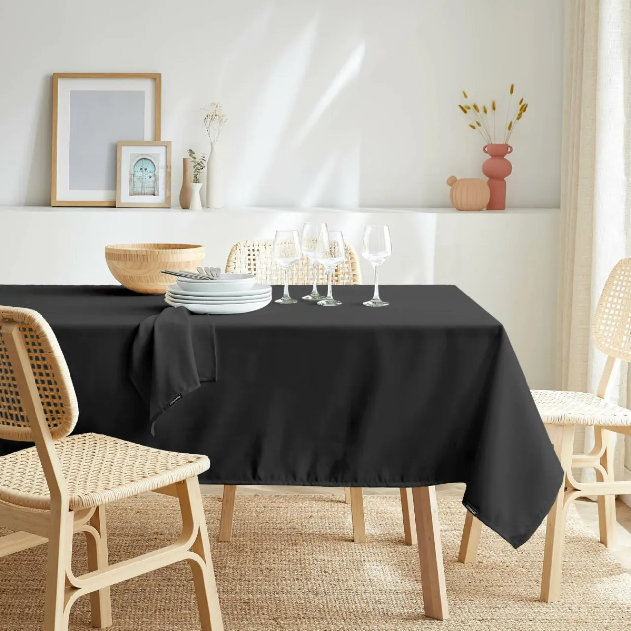 EMINZA Nappe rectangulaire anti tache (140 x 200 cm) Elise e Noir Best