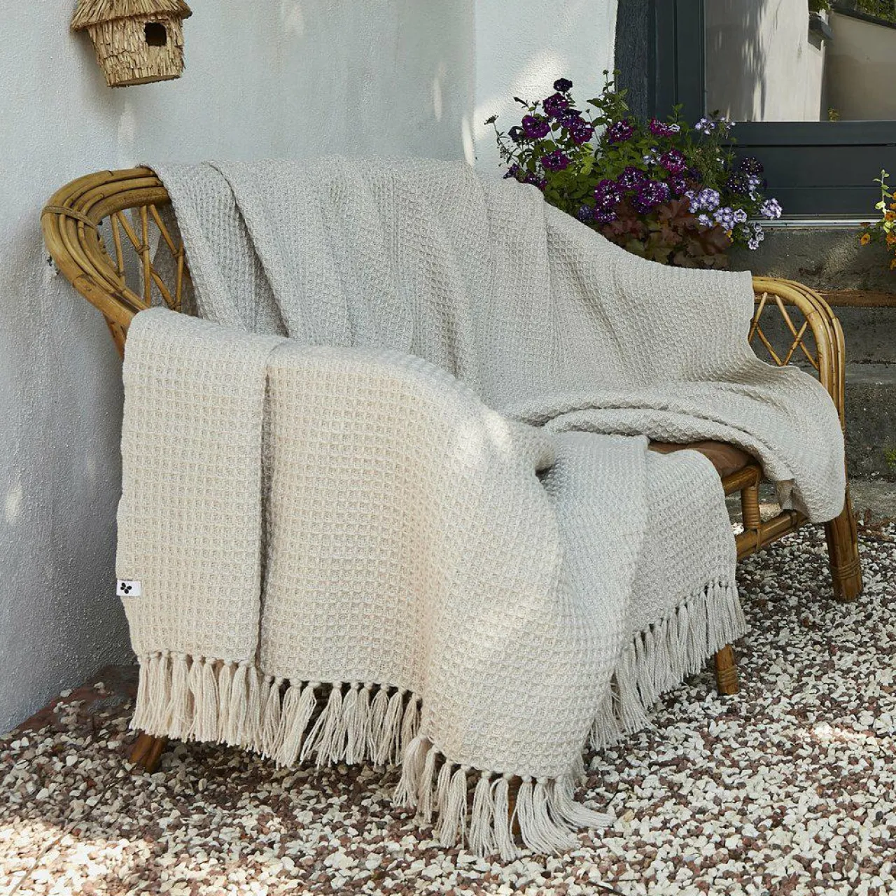 L'EFFET PAPILLON Plaid canapé matière recyclée (180 x 220 cm) Gabin pampa Beige