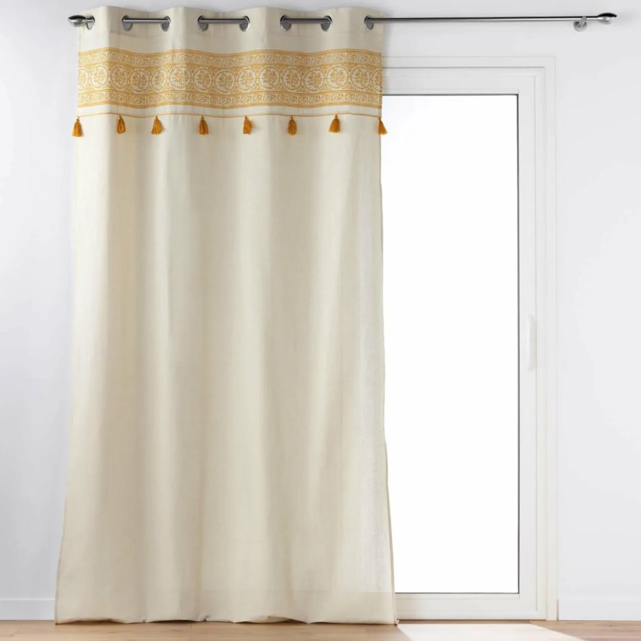 DOUCEUR D'INTERIEUR Rideau oeillets pompons (140 x 240 cm) Isalina Jaune Online