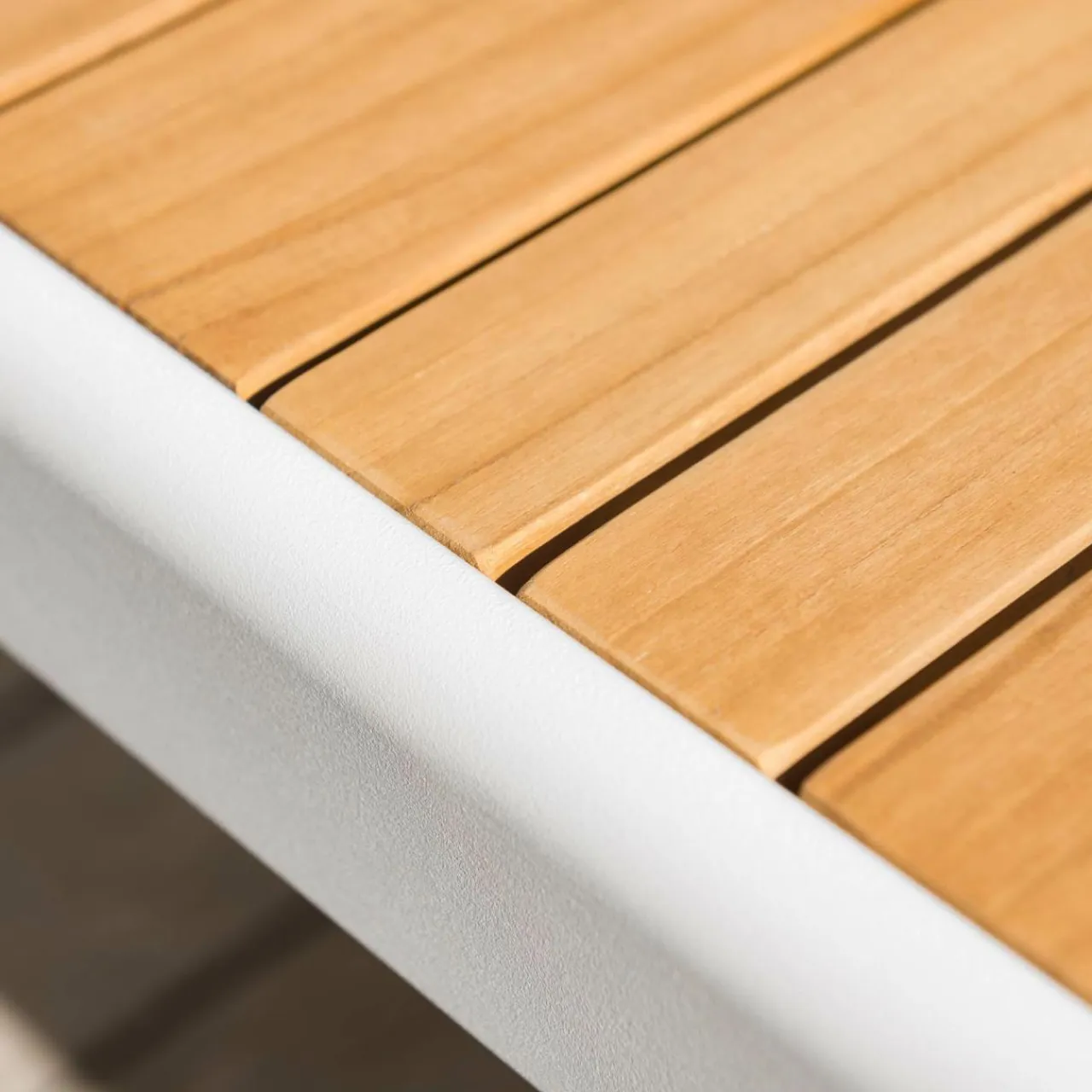 MOBELLIA Salon de jardin aluminium et bois teck 5 places Bali et gris clair Blanc Sale