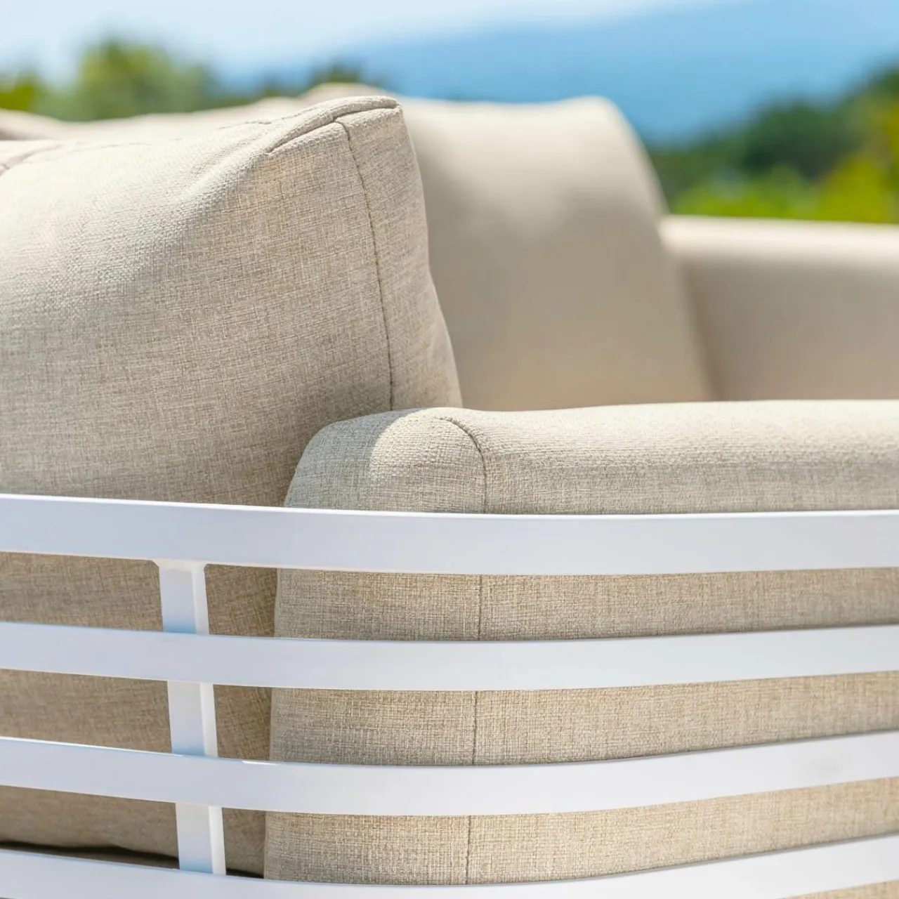MOBELLIA Salon de jardin aluminium 2 places 3 pcs Monte Carlo Blanc et beige Blanc - Beige