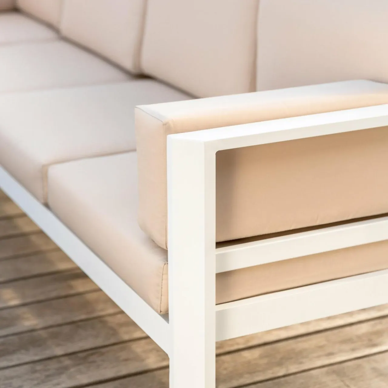 MOBELLIA Salon de jardin d'angle en aluminium 6 places Ostara et taupe Blanc Online