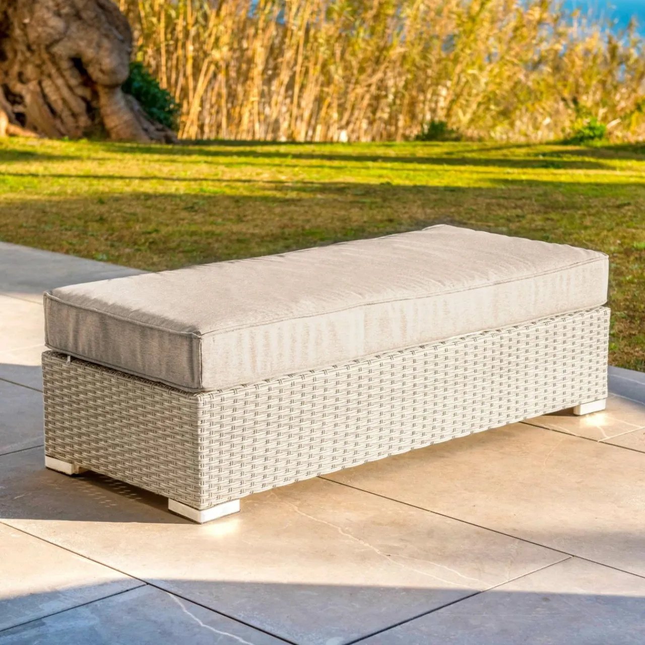 MOBELLIA Salon de jardin d'angle en résine tressée 5 places Palma Gris et taupe Tressé Gris - Taupe Outlet