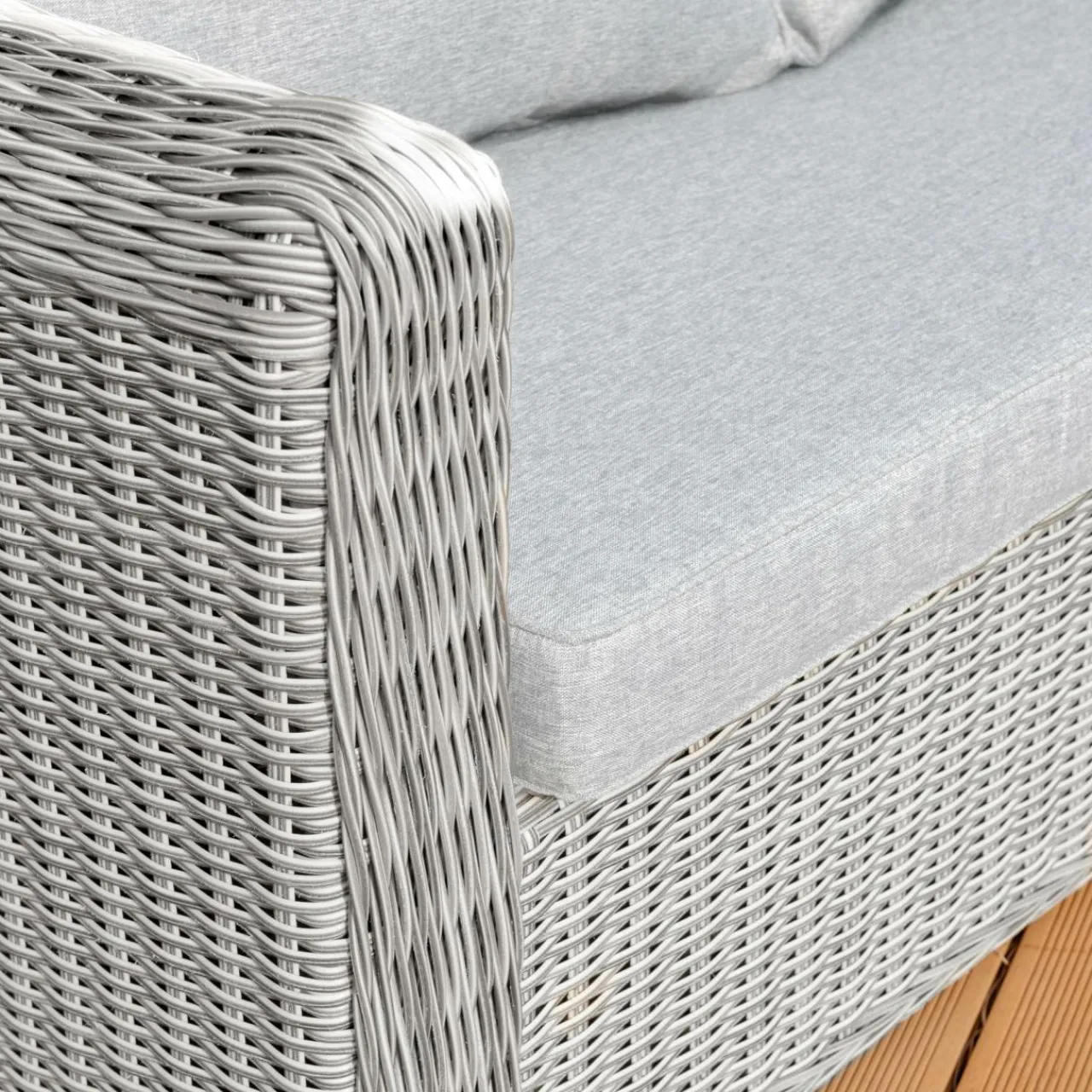 MOBELLIA Salon de jardin en résine tressée 5 places 4 pcs Calvi Gris et gris clair Tressé Gris - Gris clair Online