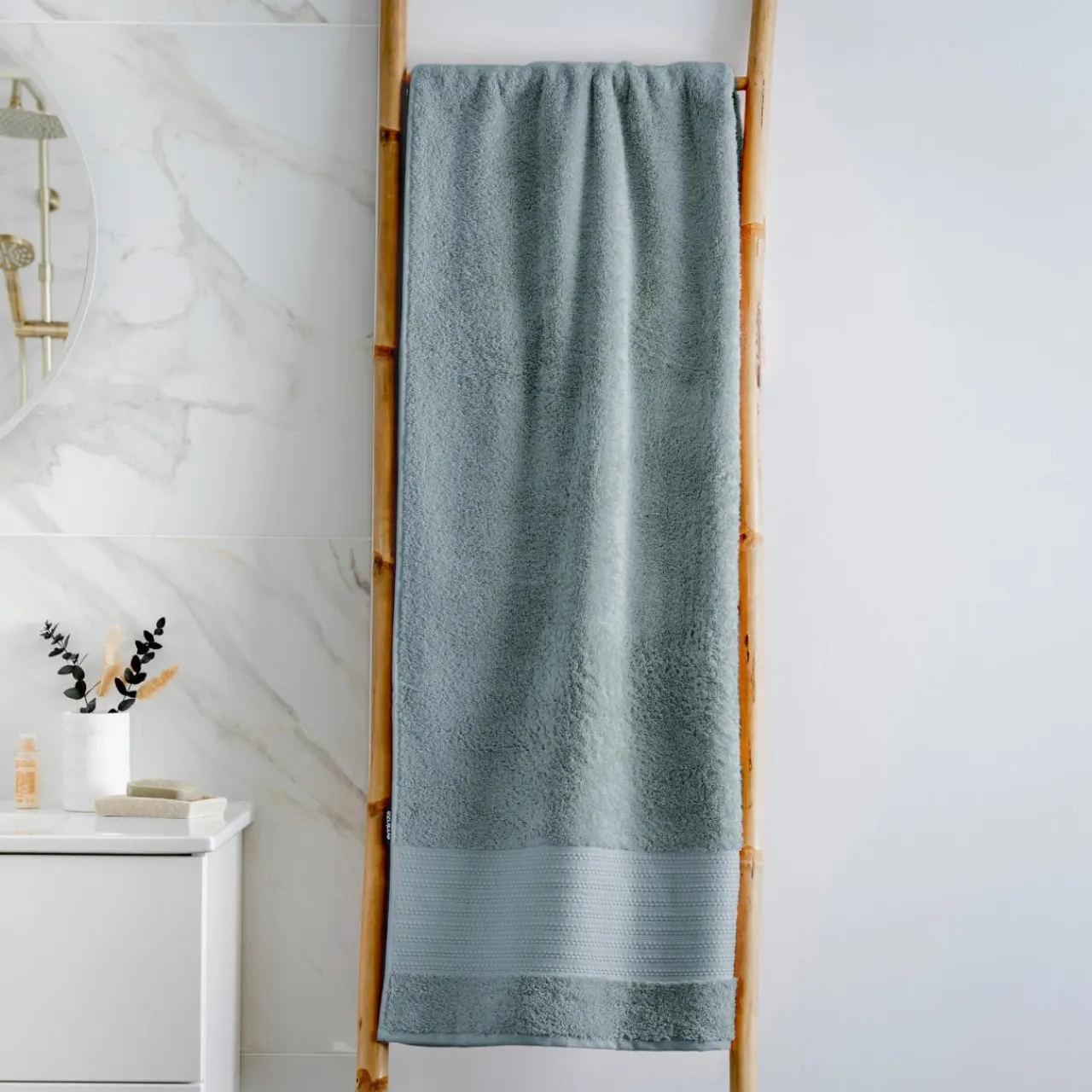 EMINZA Serviette de bain coton bio (90 x 150 cm) Méline Bleu glacier New