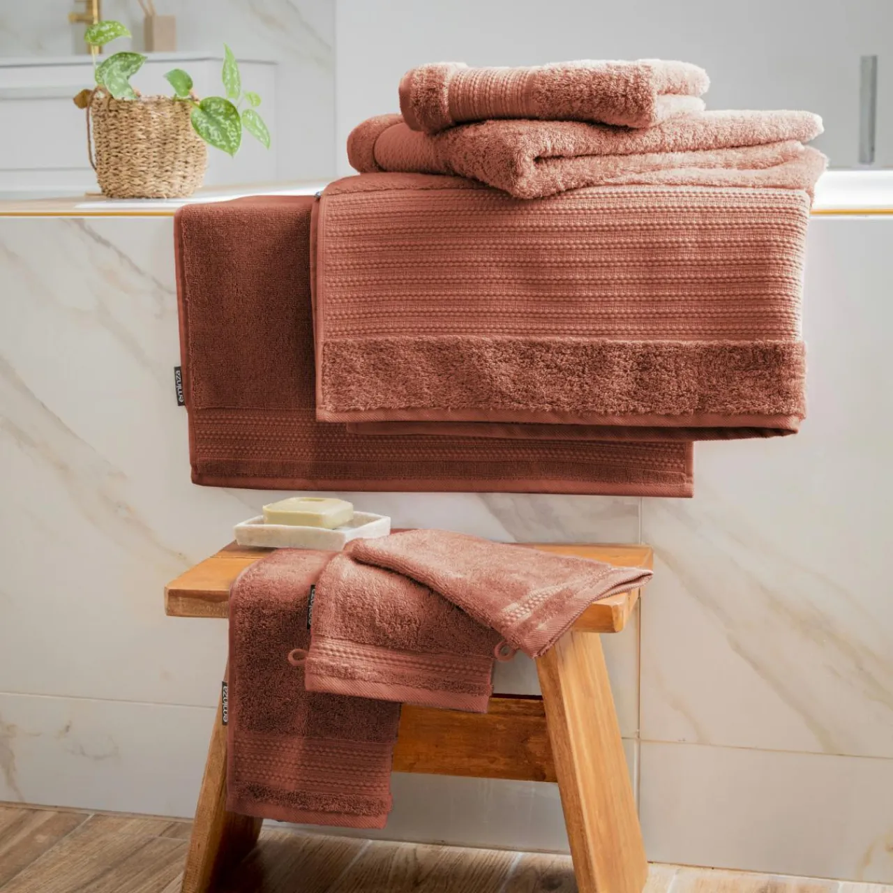 EMINZA Serviette de bain coton bio (90 x 150 cm) Méline Terracotta Clearance