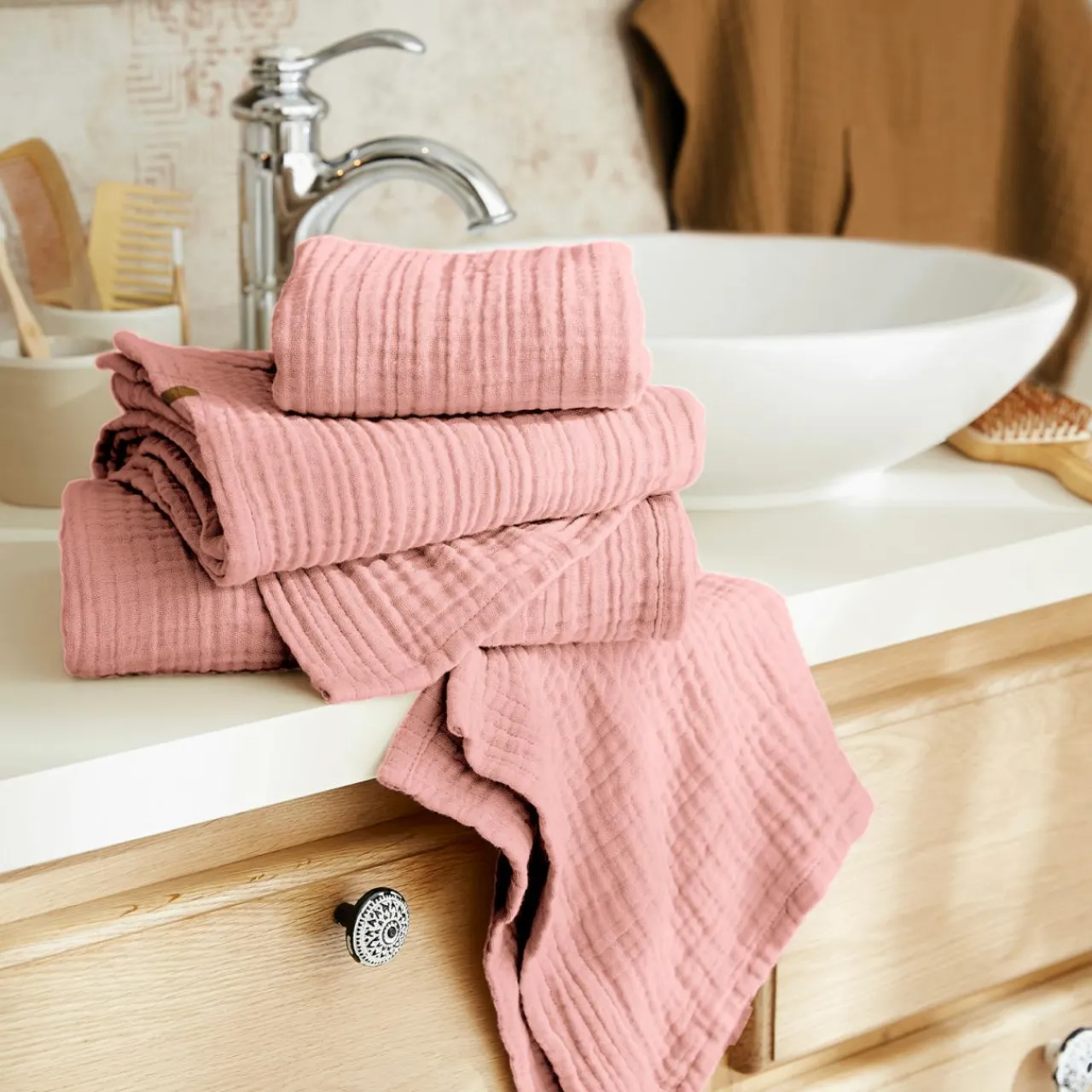 EMINZA Serviette de bain gaze de coton (50 x 90 cm) Gaïa Rose Pêche Sale