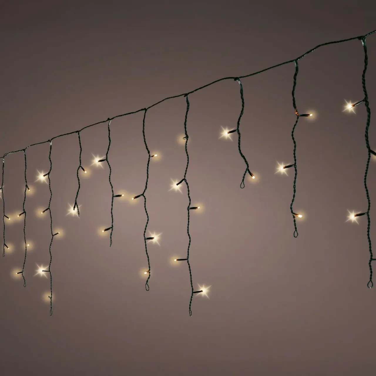 EMINZA Stalactite lumineuse 20 m 490 LED câble noir Stars Blanc chaud doré Blanc chaud doré - câble noir Outlet
